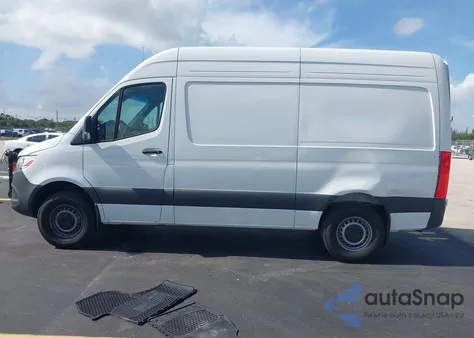 2025 Mercedes-Benz Sprinter 2500 Standard Roof 4-Cyl Diesel Ho from USA, damaged, VIN W1Y4NBHYXST199256
